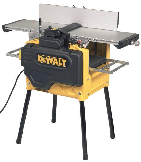pialla filospessore DeWALT 2100W con piano lavorazione in alluminio e ghisa, velocità 6200 giri/min.