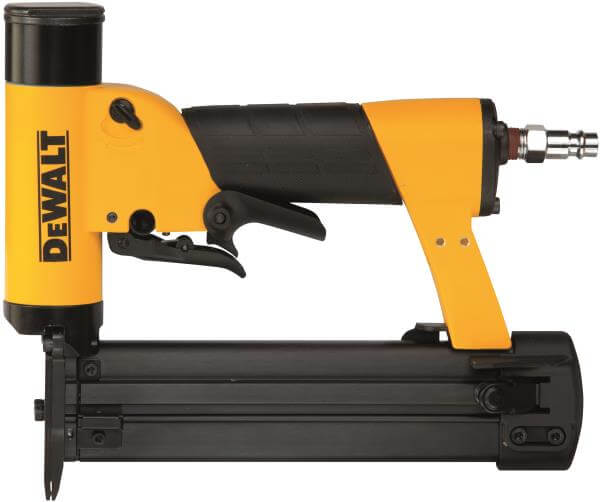 Groppinatrice DeWALT 23 gauge in vista laterale, design ergonomico e corpo in alluminio, ideale per lavori di precisione.