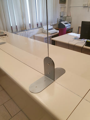 Kit fissaggio pannelli anticontagio MINUTEX 831A su bancone ufficio