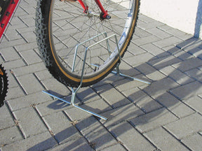 Portabiciclette a pavimento modulare in acciaio zincato bianco MINUTEX